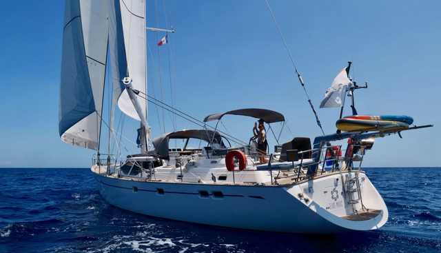 ELVIS MAGIC yacht charter 5