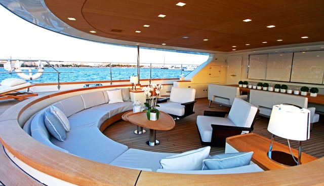 PERSEUS yacht charter 4