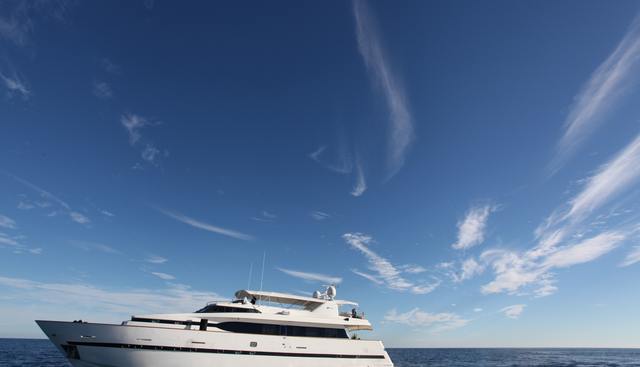 MOONDANCE yacht charter 5