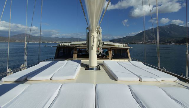 PRENSES LILA yacht charter 2