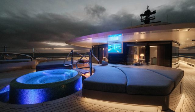 WHISPER yacht charter 4