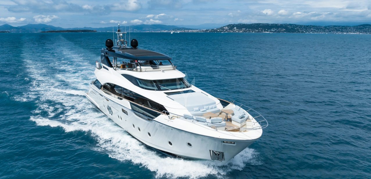 ROCCO YACHT CHARTER yacht charter
