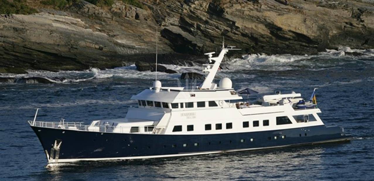 AGA 6 YACHT CHARTER yacht charter