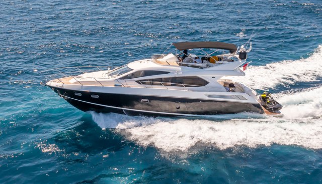 MIDNIGHT SUMMER DREAM yacht charter 5