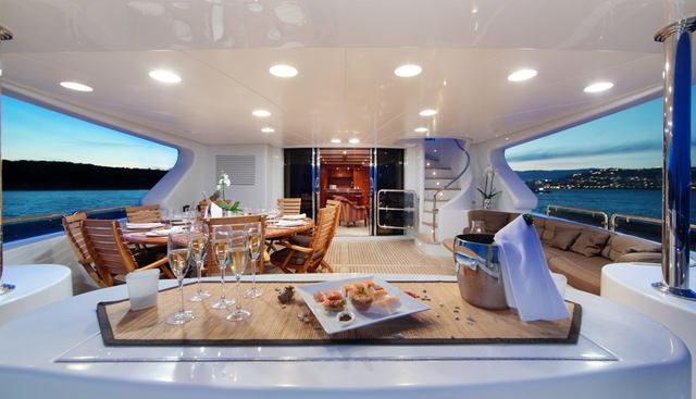 INOUIS yacht charter 5