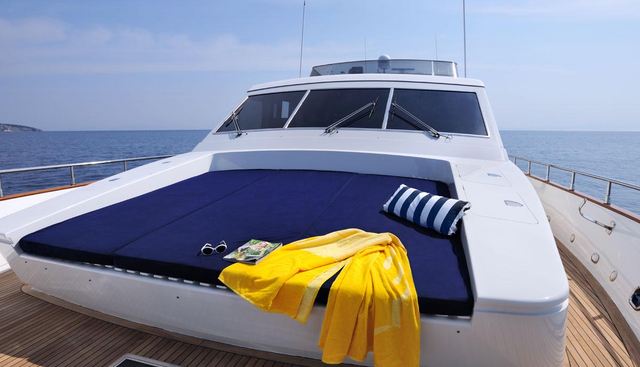 BLU SKY yacht charter 3