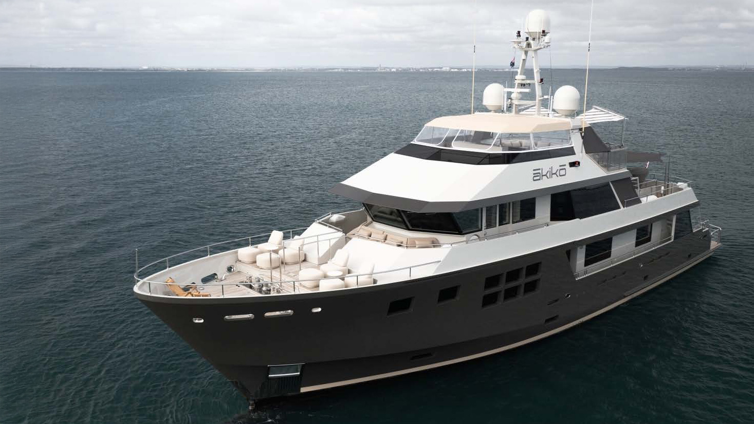 AKIKO yacht charter 2