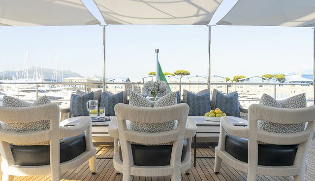 RANIA yacht charter 4