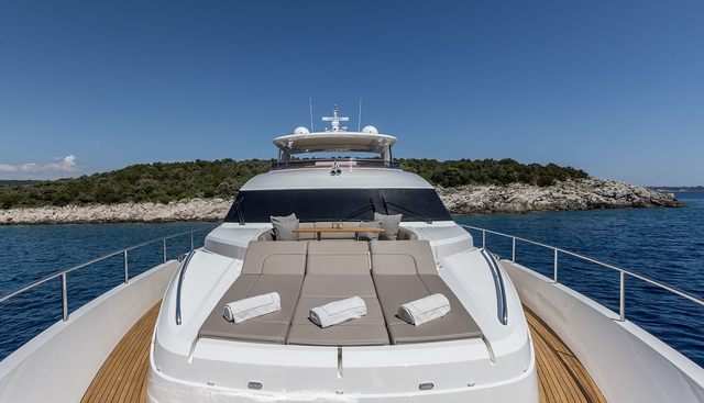 EXPERIENCE yacht charter 3