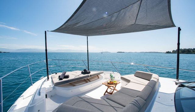 FAR & AWAY yacht charter 3