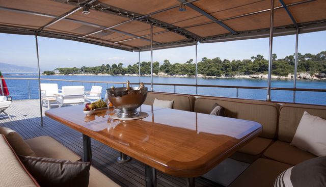 CLARA ONE yacht charter 3