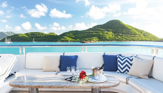 TITANIA yacht charter 4