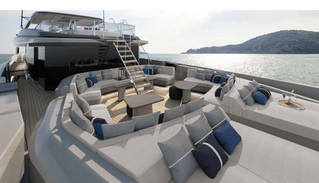 AKULA yacht charter 3