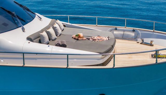 SALTY yacht charter 4
