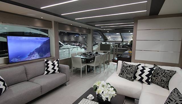 MAROMA VI yacht charter 2