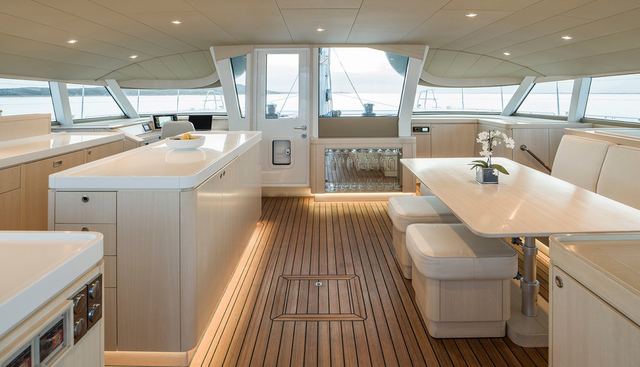CYGNUS CYGNUS yacht charter 5