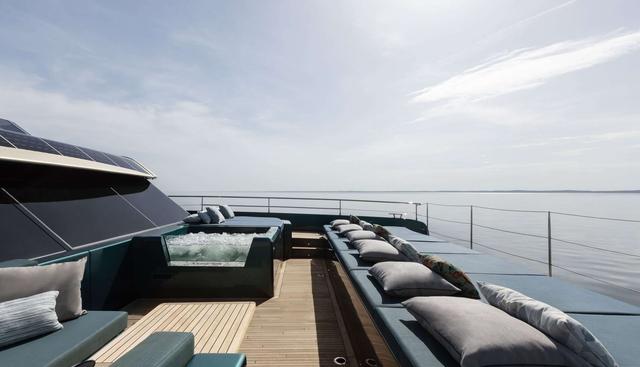 MATTEA yacht charter 4