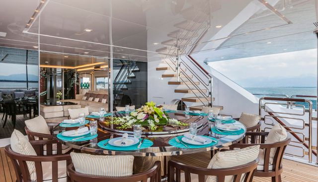 PARILLION yacht charter 4