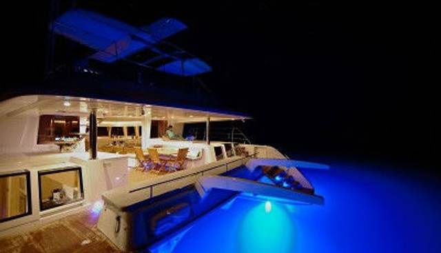 GO FREE II yacht charter 5