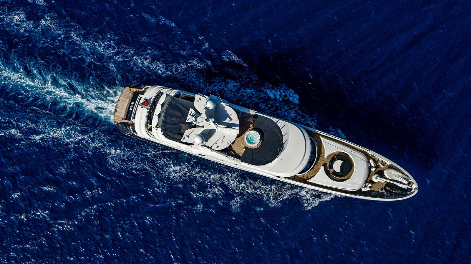 ZIA yacht charter 4