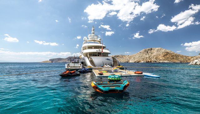 GHOST III yacht charter 5