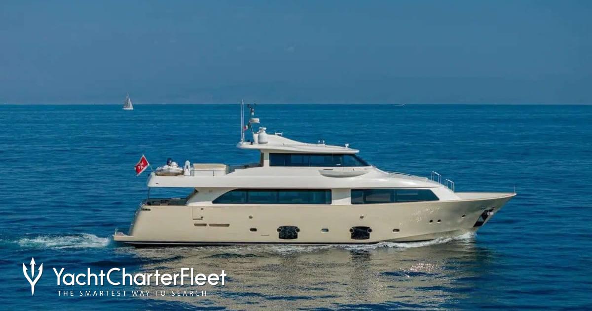 EOLIA yacht charter 2