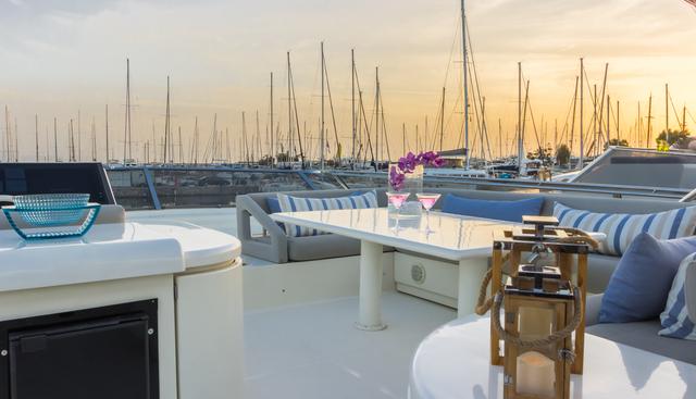 VENTO yacht charter 5