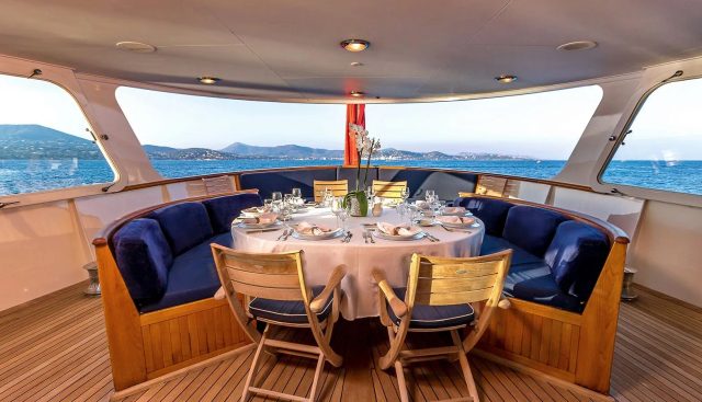 SECRET LIFE yacht charter 5