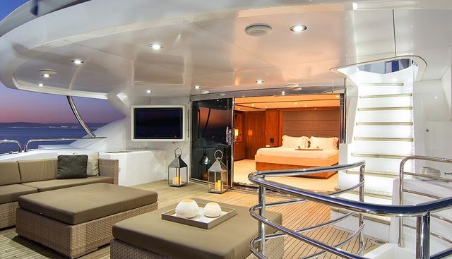 PATHOS yacht charter 5