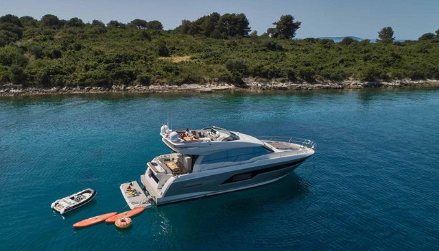 SIMULL yacht charter 5