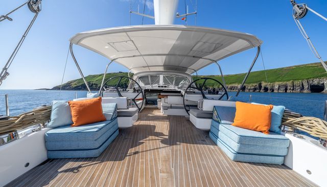 KARIBU yacht charter 4