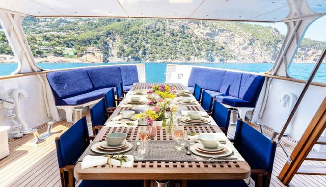 SEMAYA yacht charter 5