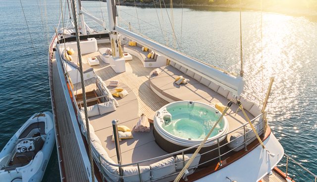 LADY GITA yacht charter 5