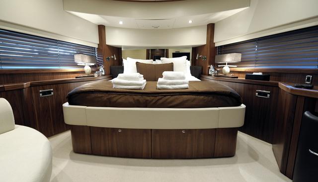 DONIZETTI yacht charter 2