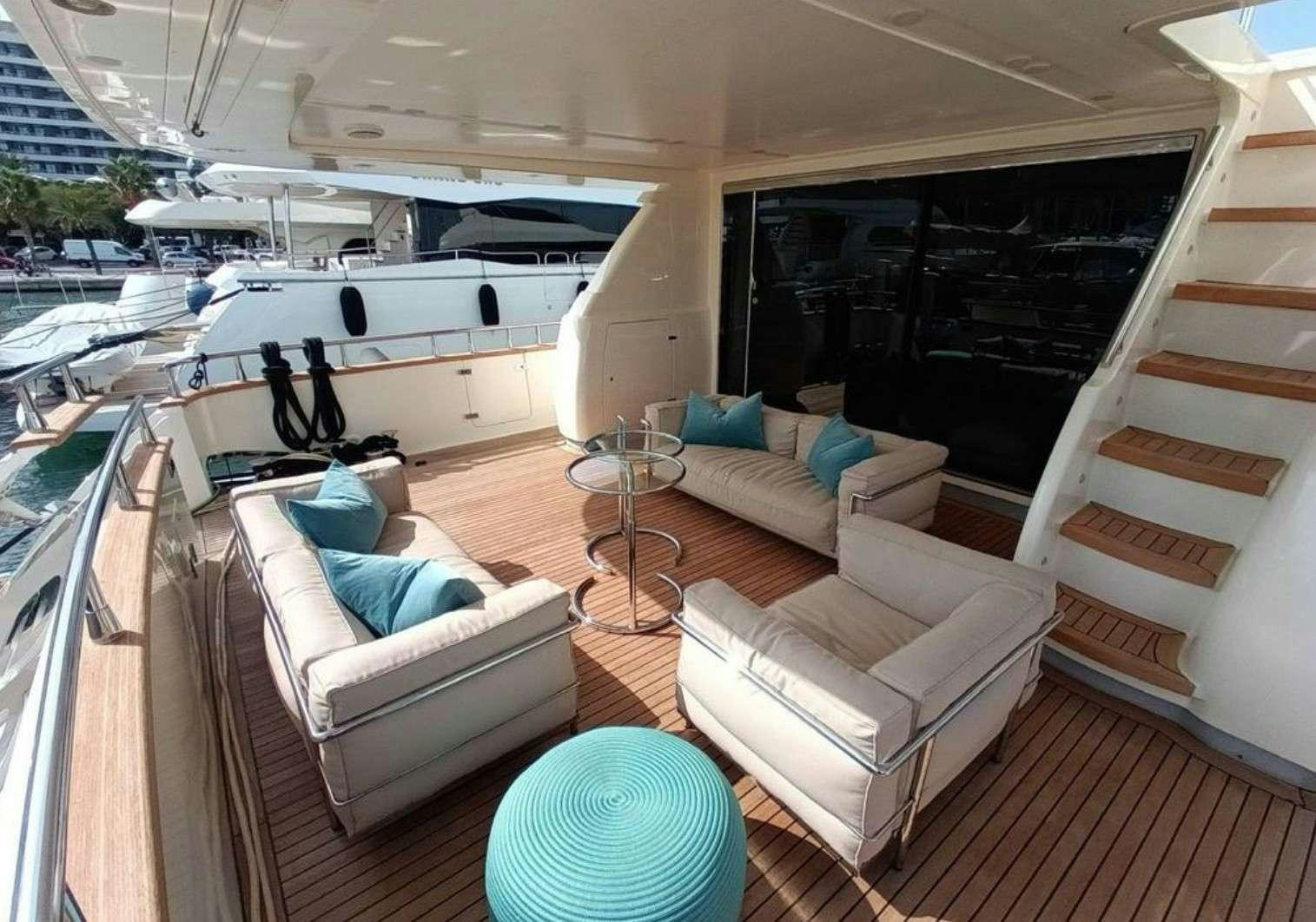 MIRAVAL yacht charter 5