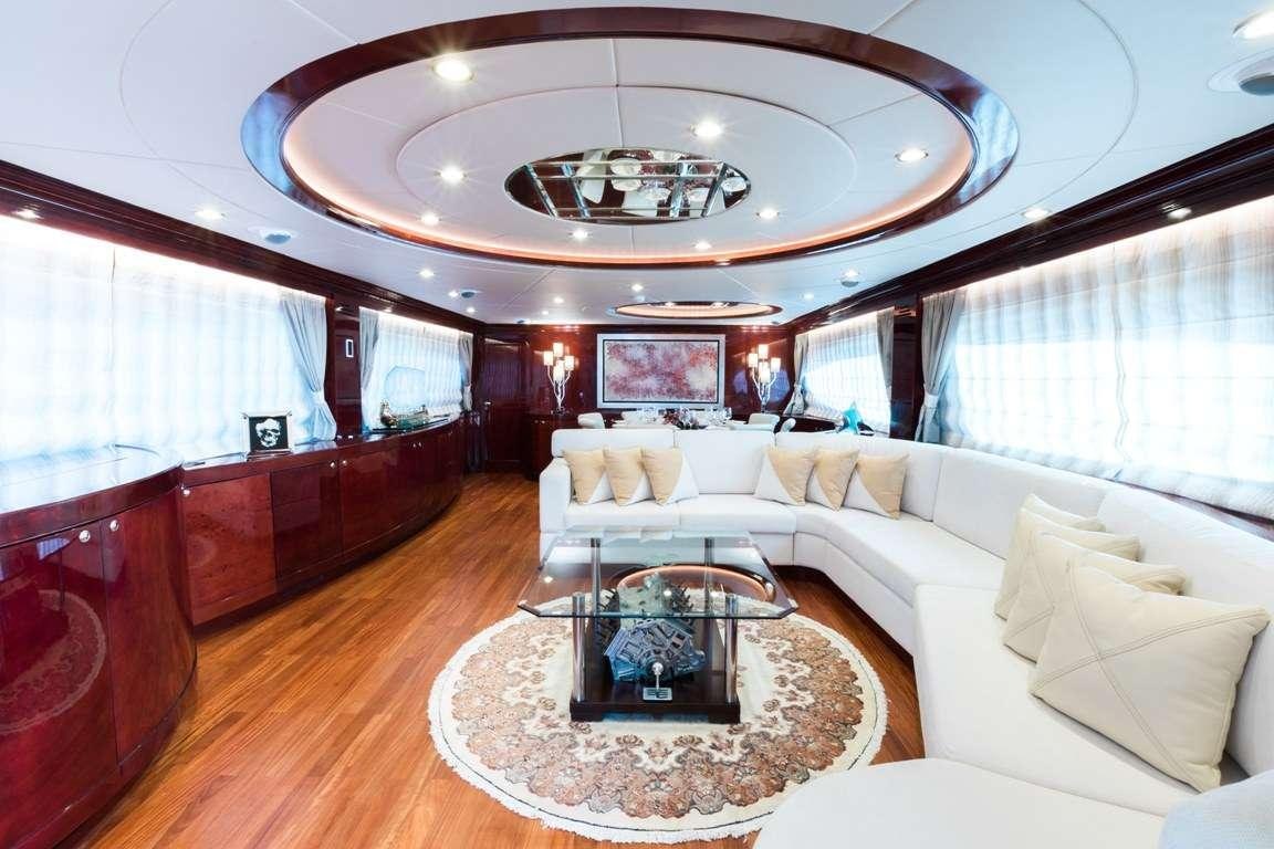 ALBATOR 2 yacht charter 2