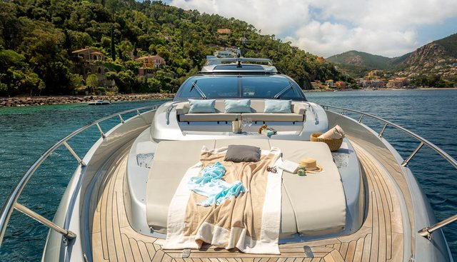 SOUL yacht charter 4