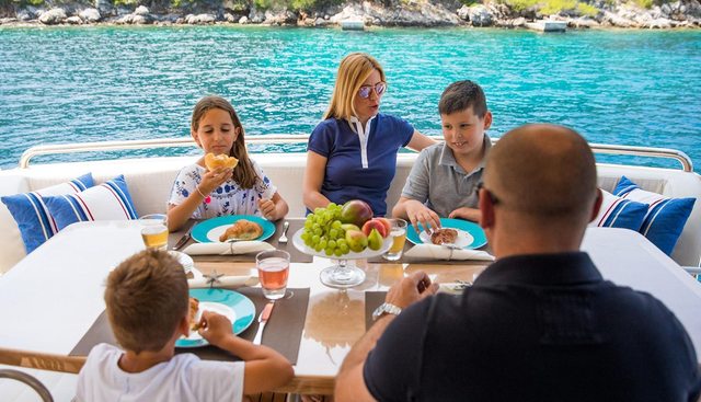 SALT yacht charter 5