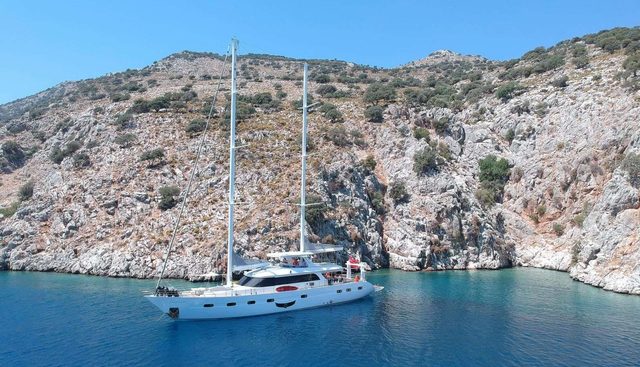 ANGELO 3 yacht charter 3