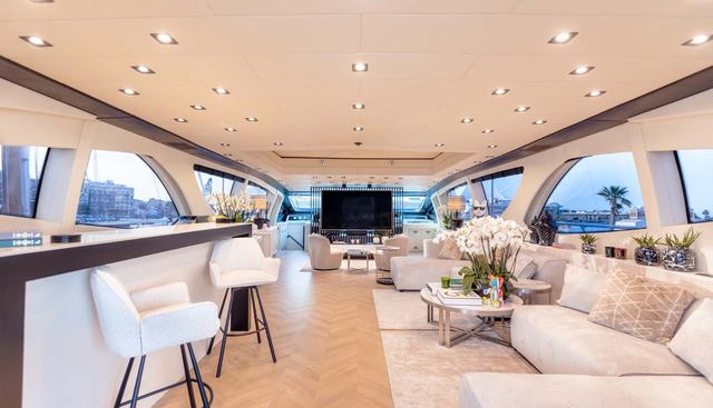 MRS GREY yacht charter 5