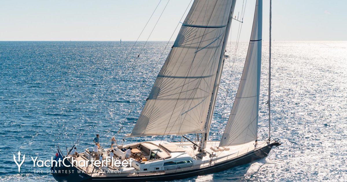 GRAND BLEU VINTAGE yacht charter 2