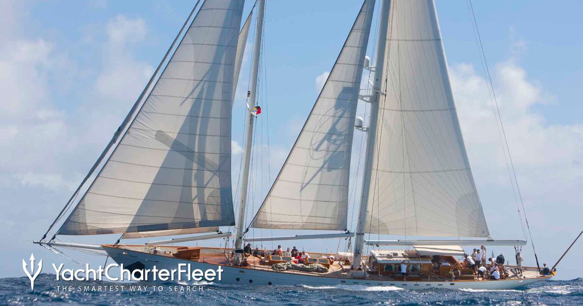 GLORIA yacht charter 2