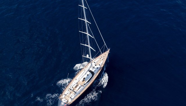 IMAGINE B yacht charter 4