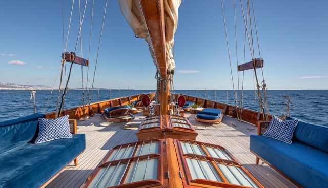 WEATHERBIRD yacht charter 3