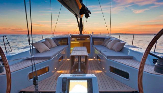 ONE SHOT OF COWES yacht charter 4