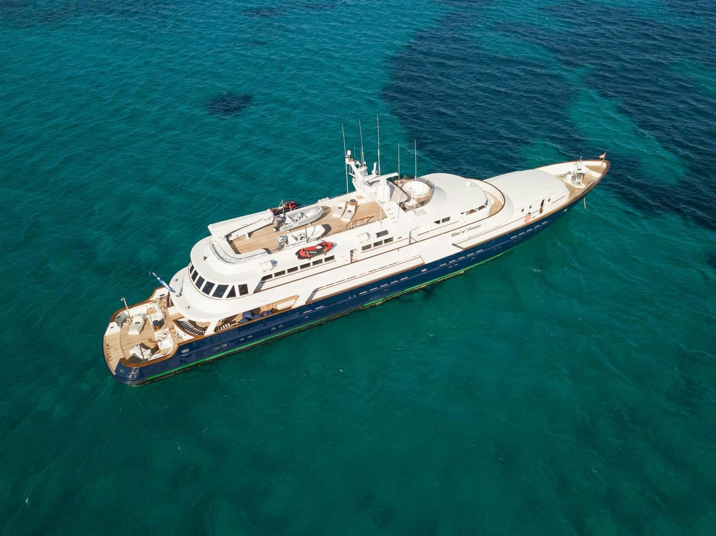 WIND OF FORTUNE yacht charter 4
