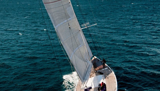 ADESSO yacht charter 4
