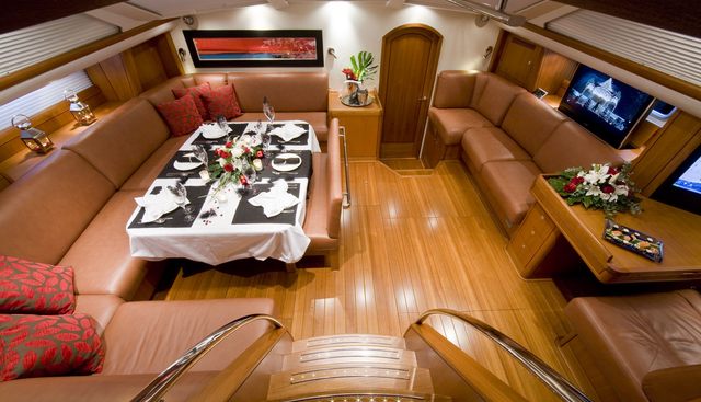 SOLITAIRE OF BOSHAM yacht charter 3