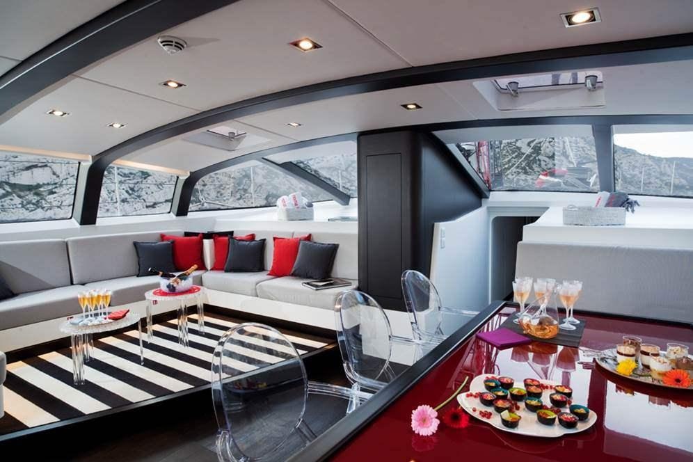 NOMAD IV yacht charter 2