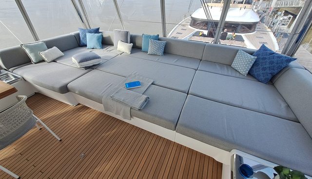 LA DÉSIRADE yacht charter 5